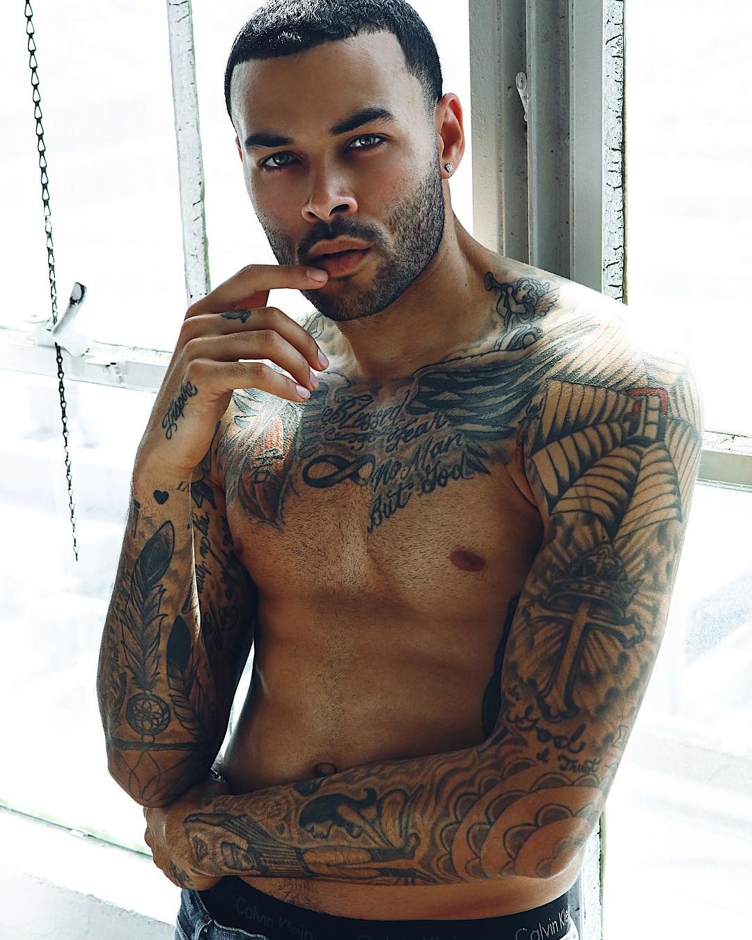<b>Don Benjamin is Our New Man Crush</b>