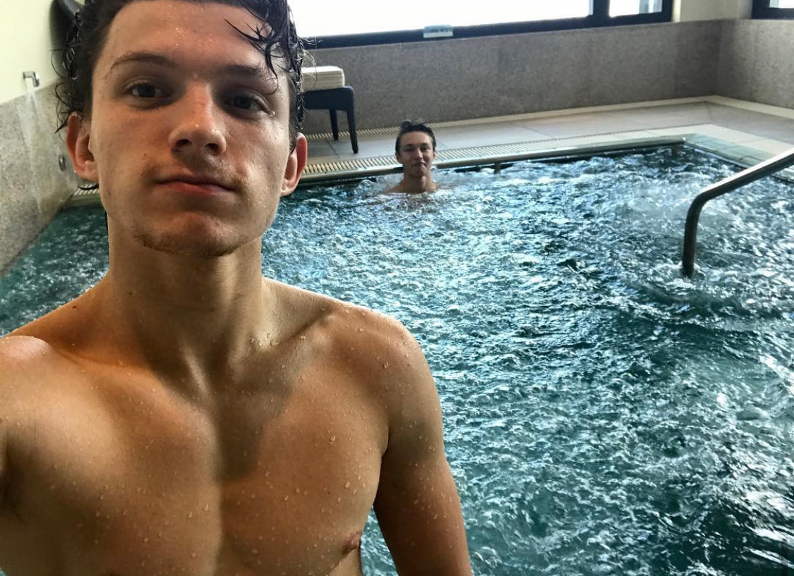 <b>Tom Holland Loves a Thong</b>