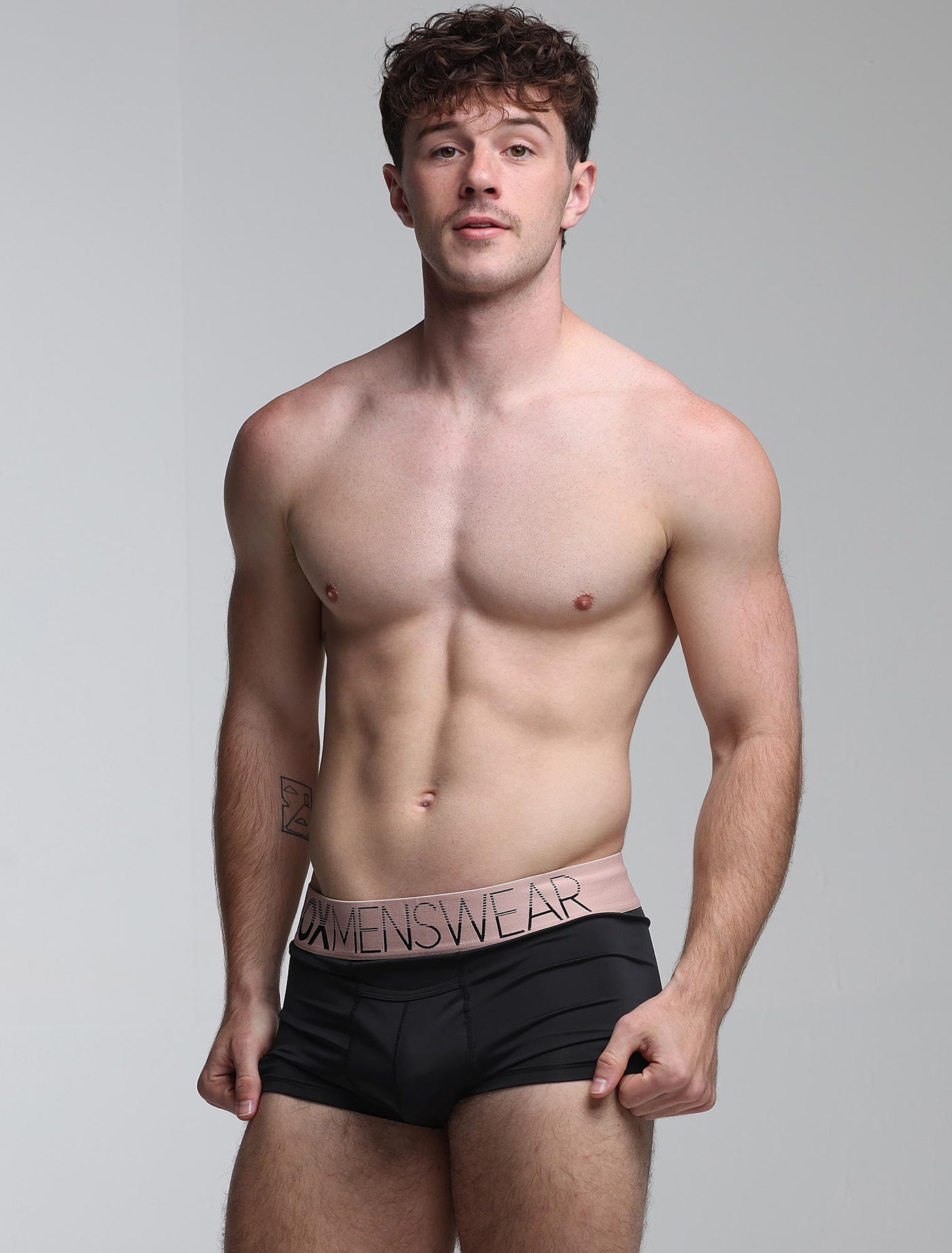 Mens Arched Keyhole Boxers - Crimson Royale