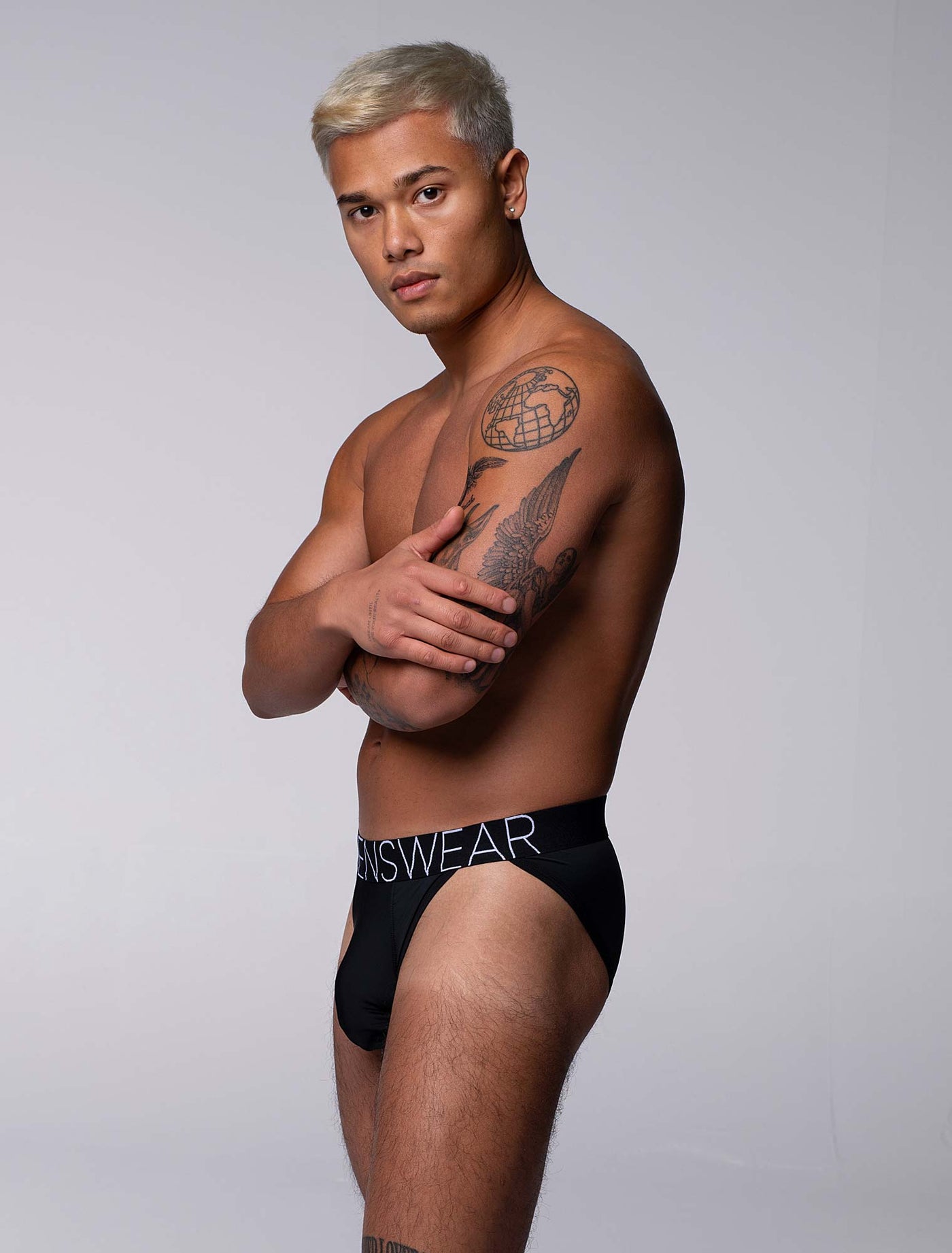 Mens Tanga Briefs: Defined Crotch - Black