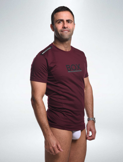 Mens T-Shirt: Dynamic Fit - Deep Burgundy
