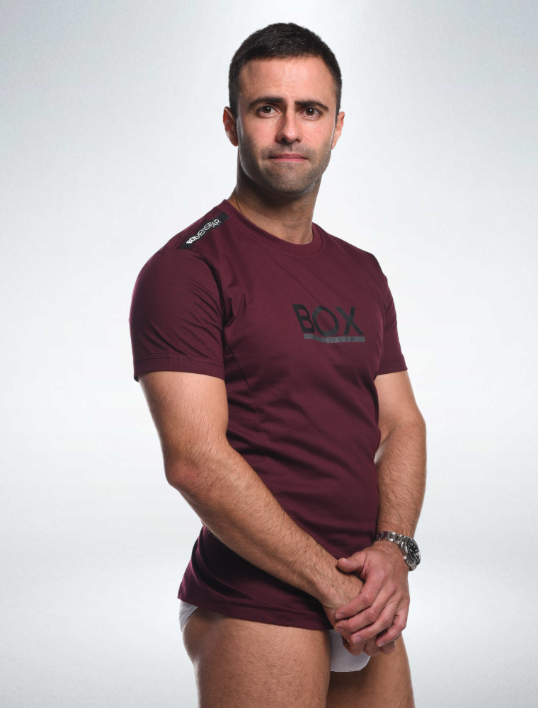 Mens T-Shirt: Dynamic Fit - Deep Burgundy